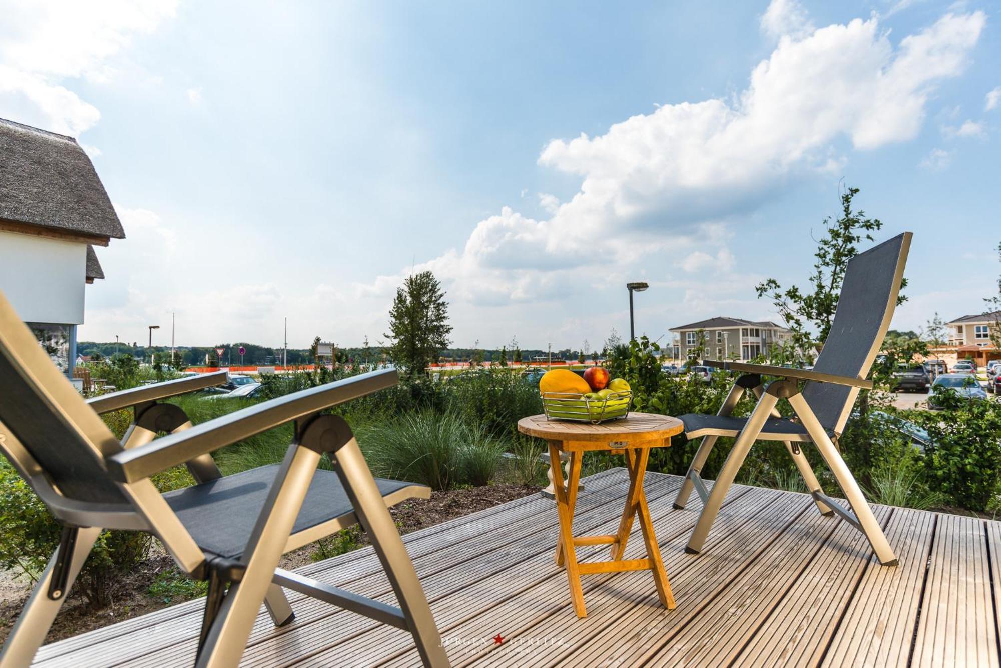 Ostsee - Reetdachhaus Nr 7 "Haddock" Im Strand Resort Heiligenhafen Exterior foto